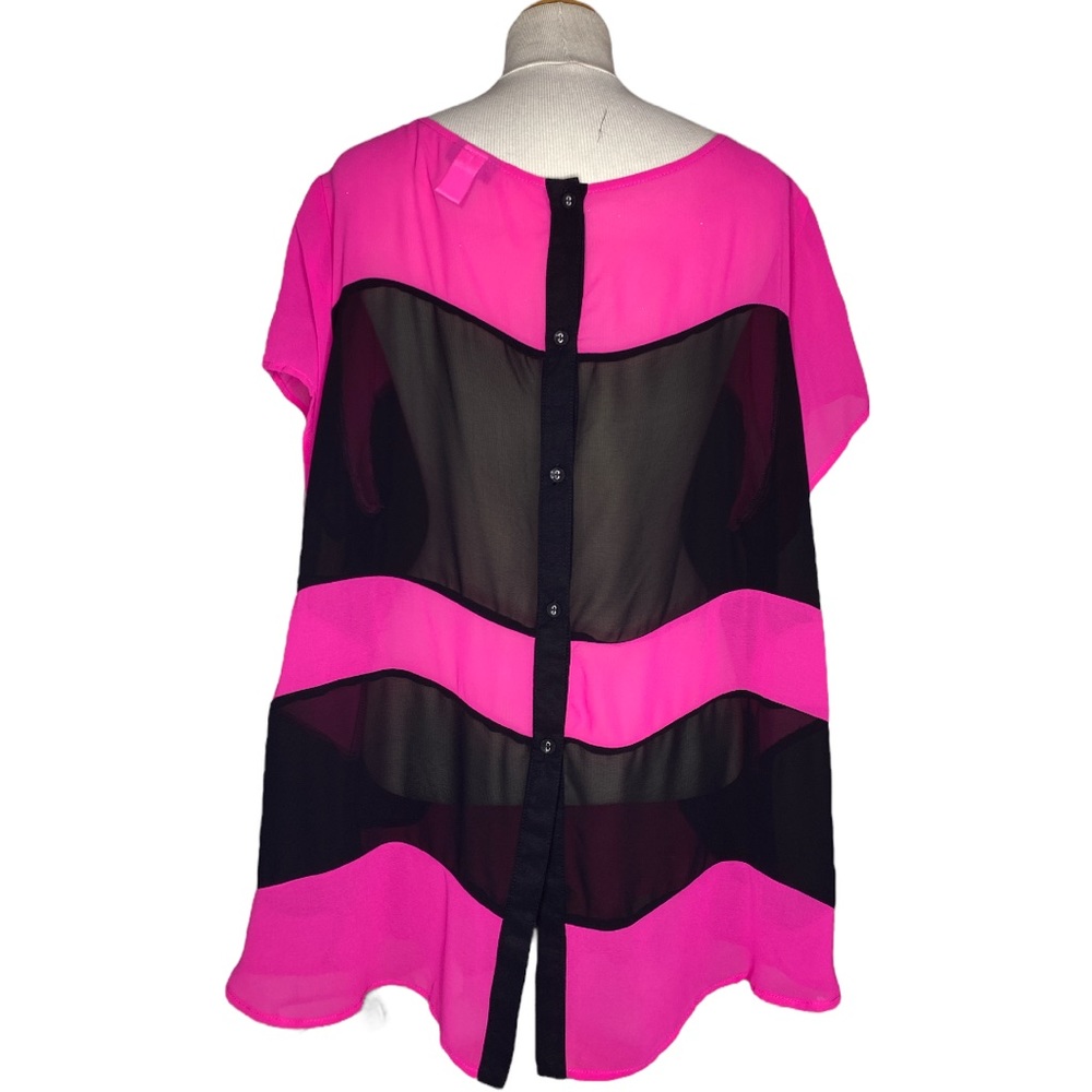 Torrid Color Block Button Back Top - Picture 4 of 5